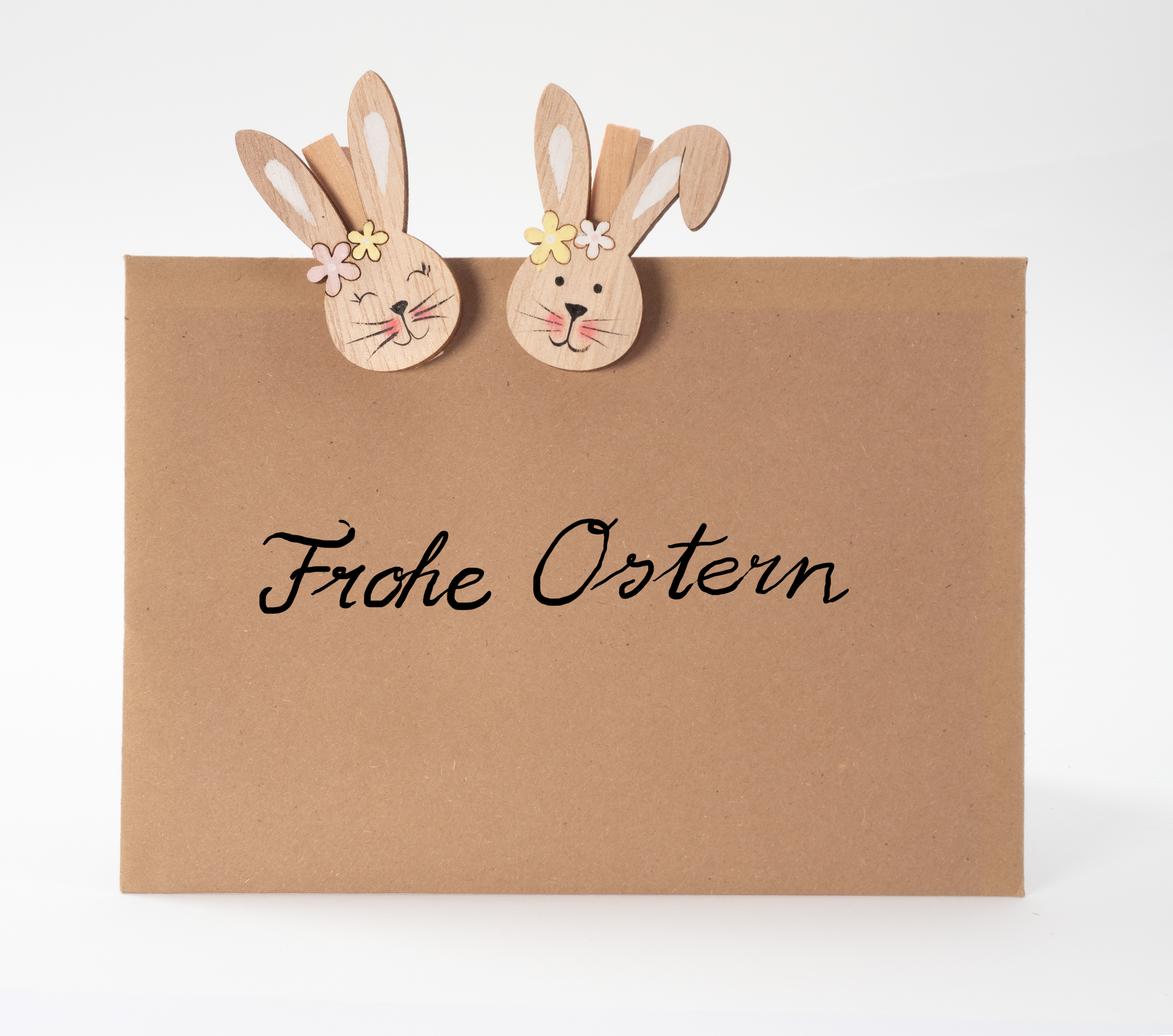 6 Holzklammern mit Hasenmotiv - Gratis